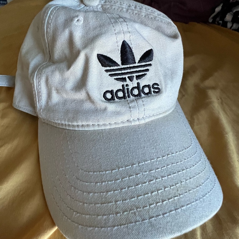 Adidas Beige Cap
